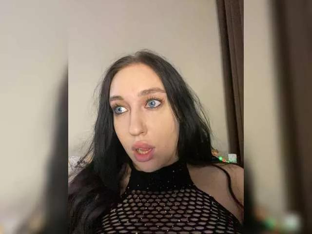 Offline -CrystalZ- on BongaCams