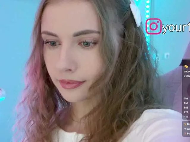 -VikkiL0vesCheese- on BongaCams