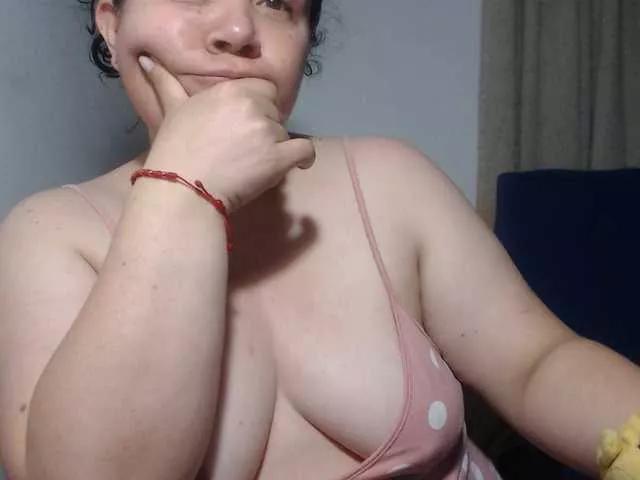 Freechat agathamiller on BongaCams