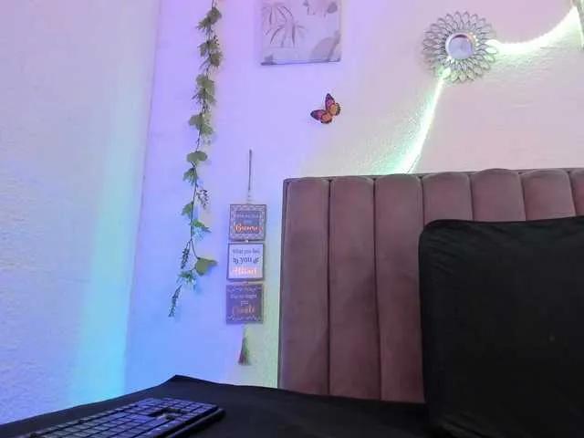 Freechat AkiraStone on BongaCams