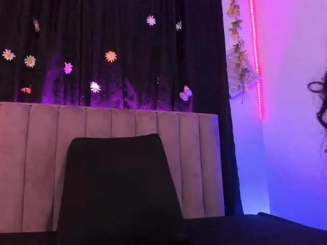 Freechat AkiraStone on BongaCams