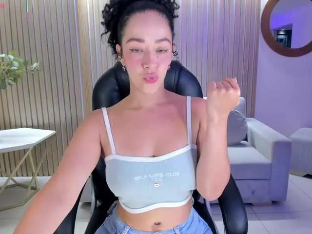 Freechat AlessaRomero on BongaCams