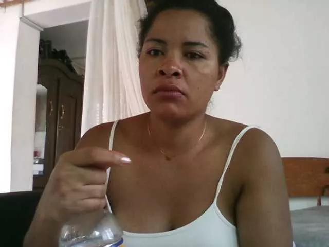 Freechat Alexiane-Candy on BongaCams