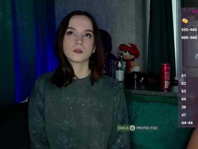 Freechat AlexNikaaa1815 on BongaCams