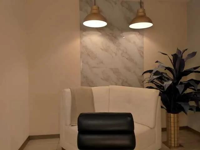 Freechat AliceHarper1 on BongaCams