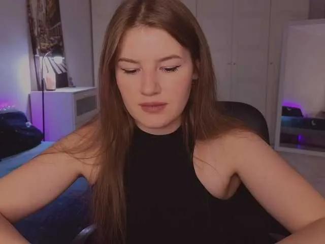 Alwaysfrida on BongaCams 