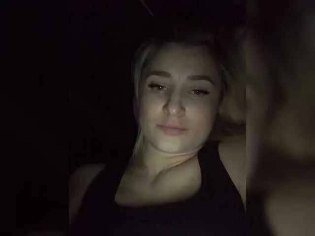 Freechat alya555 on BongaCams