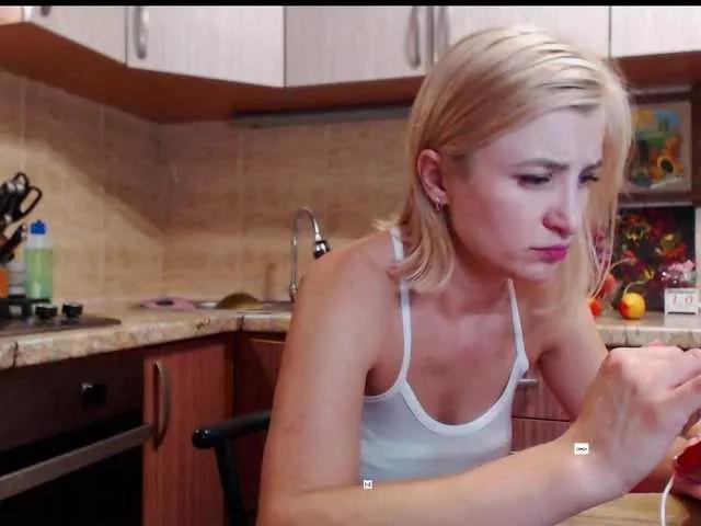 Freechat alya555 on BongaCams