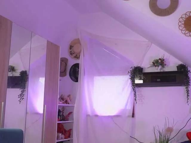 Amaliamour on BongaCams