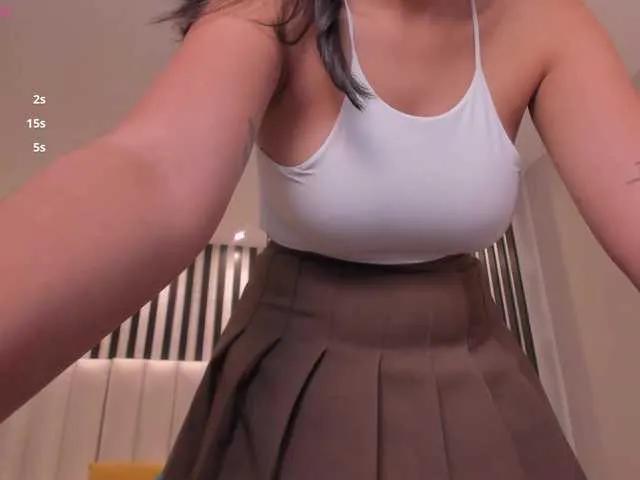 Freechat AmbarJames on BongaCams