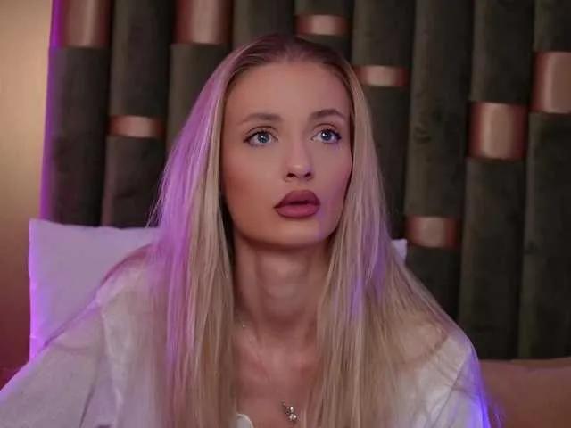 Offline AmeliaAngell on BongaCams