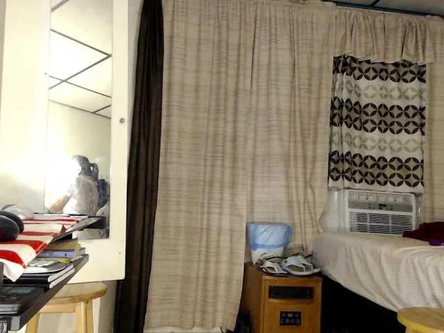 Offline AnalTaxi on BongaCams