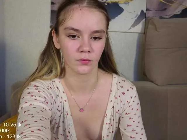 Offline Angelok3 on BongaCams