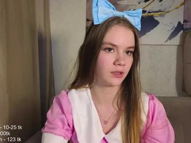 Offline Angelok3 on BongaCams