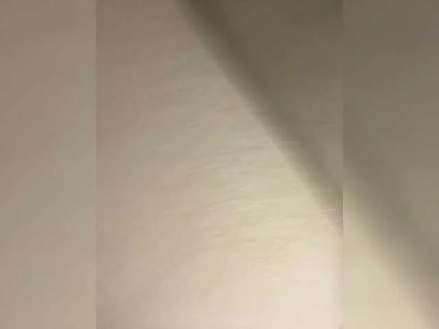 Offline Annabelle11 on BongaCams