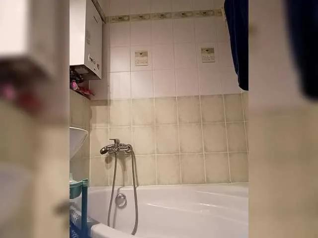 Offline AnyaSweet18 on BongaCams