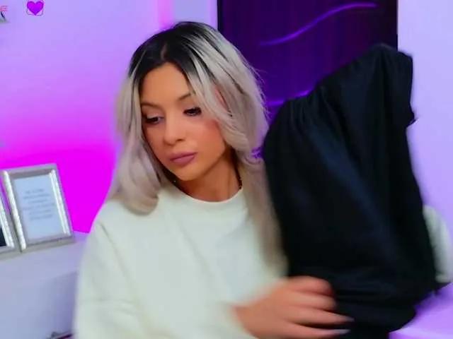 Freechat AriannaSins on BongaCams