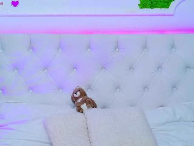 Freechat AriannaSins on BongaCams