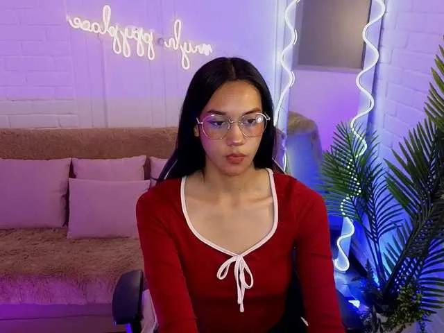 Freechat Artemiss-tay on BongaCams