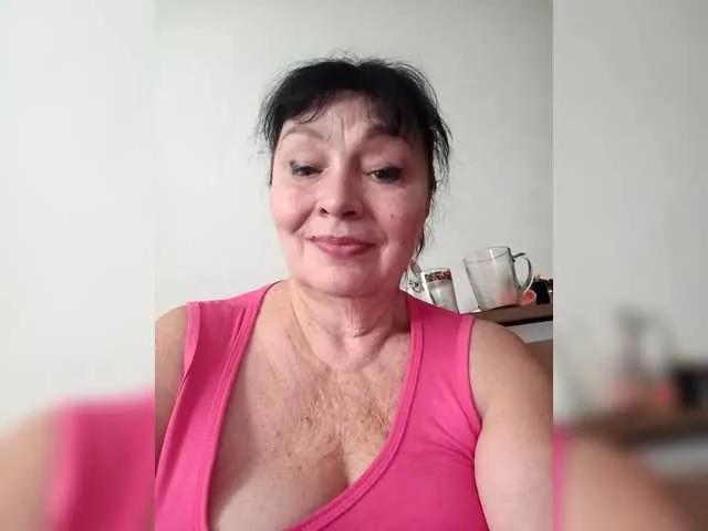 Offline asya18 on BongaCams