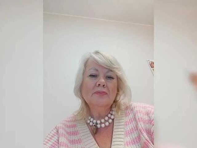 Freechat BESTija-1 on BongaCams