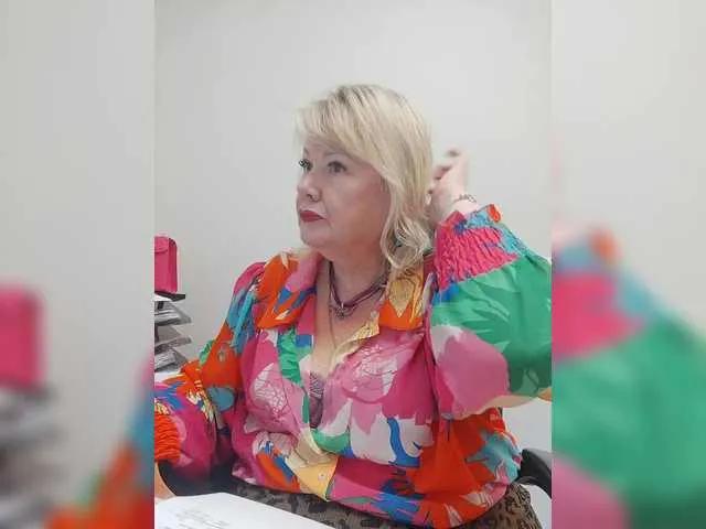 Freechat BESTija-1 on BongaCams