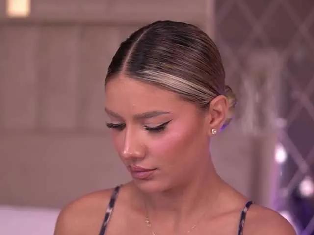 Freechat BlairSander on BongaCams