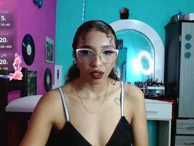 Freechat blessedperverse on BongaCams