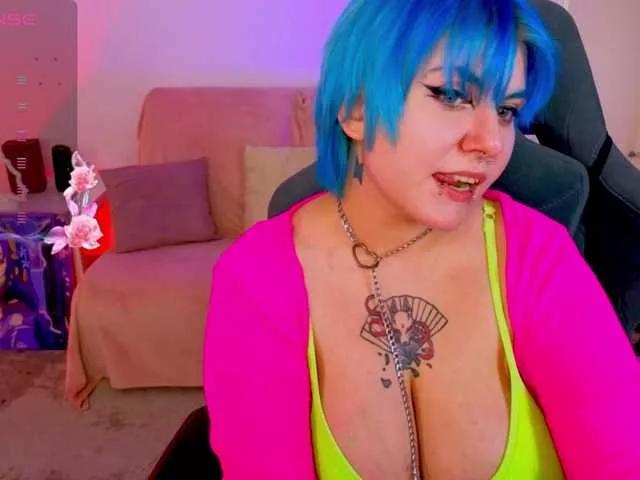 Offline bluelunaray on BongaCams