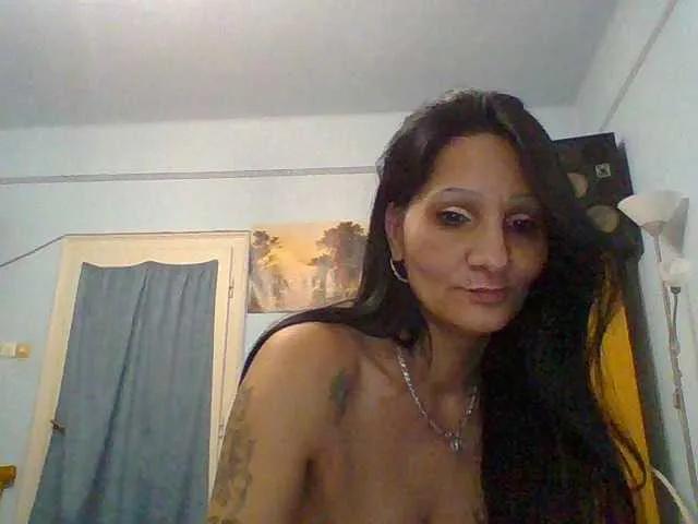 Offline brigi on BongaCams