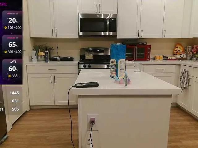 Freechat bubblybubbles on BongaCams