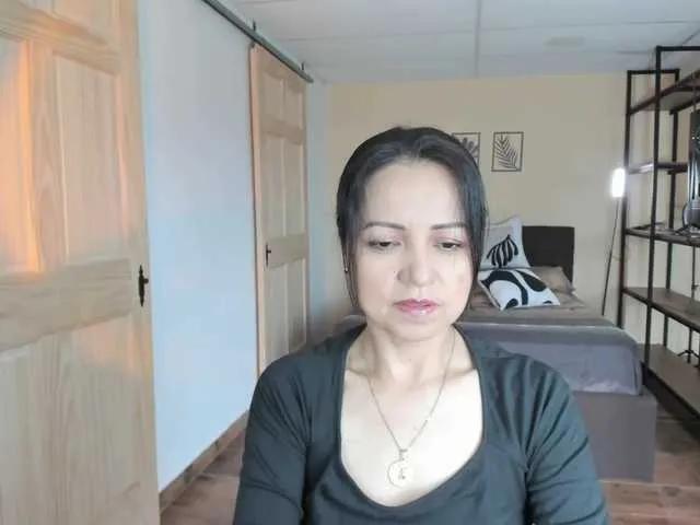 Offline Carlin1511 on BongaCams