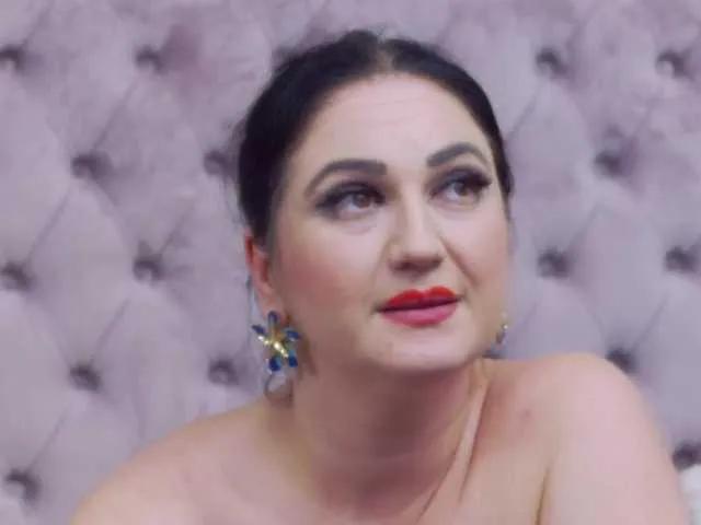 CassidyVelvet — I appreciate excellent, kind people with a beautiful, open mind who like to discover every realm of this life.