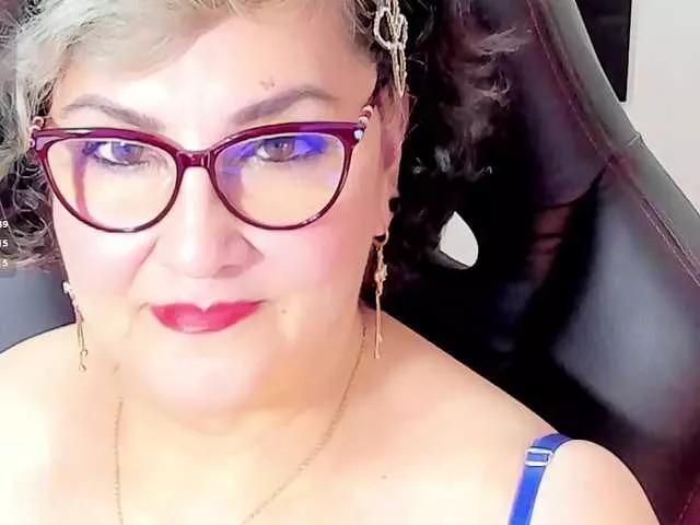 Offline cataleya-mom on BongaCams