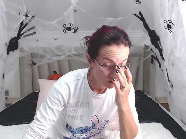 Freechat catwoman90 on BongaCams