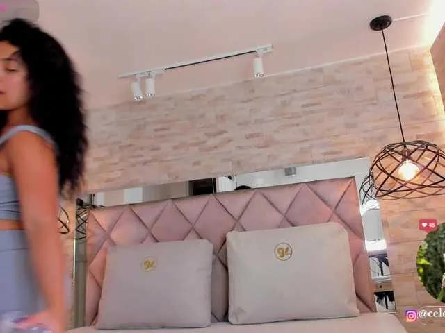 Freechat CeleneMidnight on BongaCams