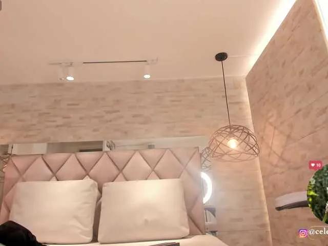 Freechat CeleneMidnight on BongaCams