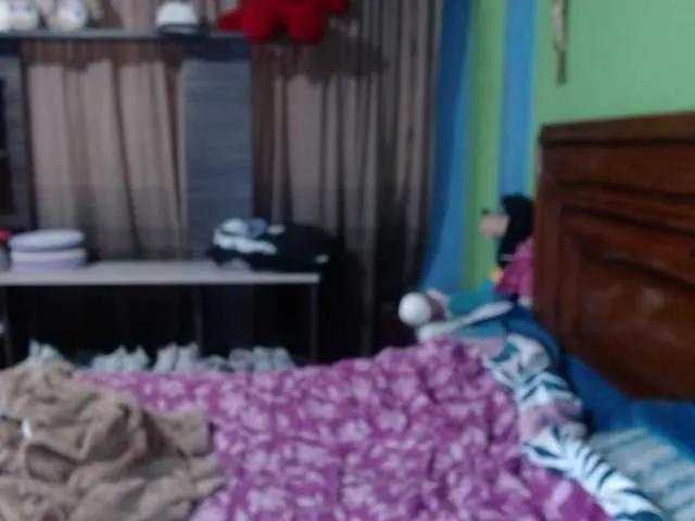 Freechat Charlizetheron1 on BongaCams