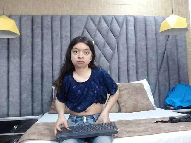 Freechat CharlotteMuller on BongaCams