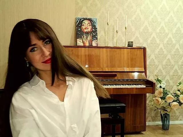 Offline Charmingvenus11701 on BongaCams