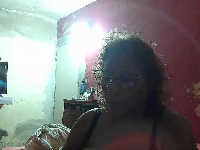 Freechat charrysexy on BongaCams