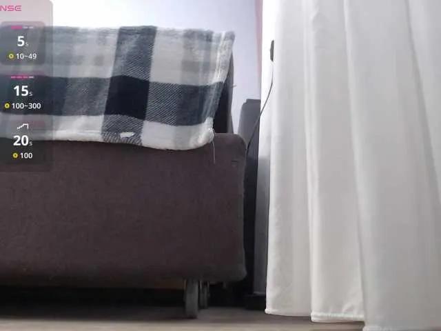 Offline Cherry-Tip on BongaCams