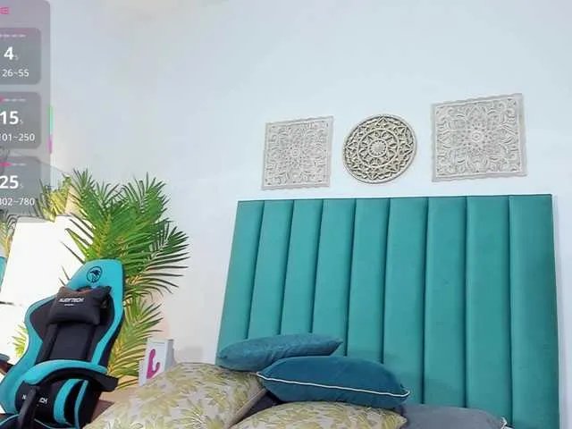 Offline CherryBlake on BongaCams