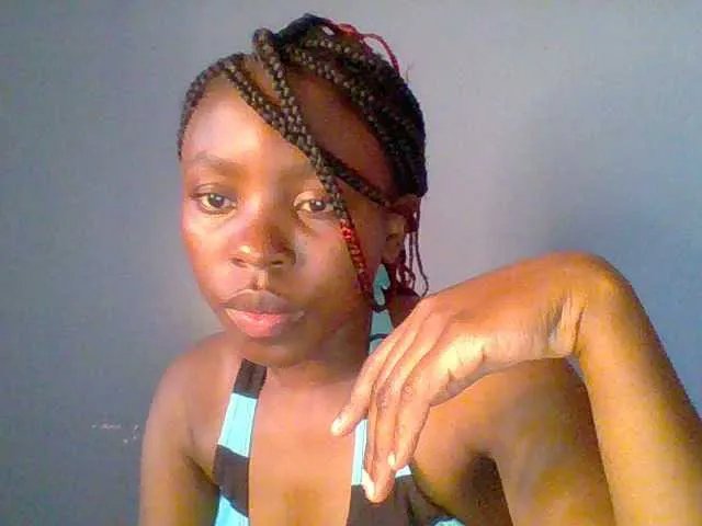 chocolate-brownie on BongaCams 