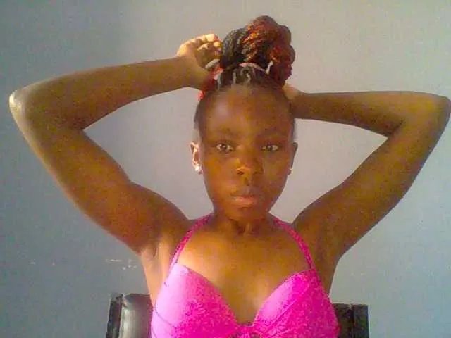 chocolate-brownie on BongaCams 