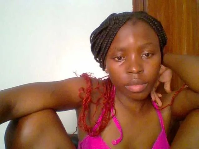 chocolate-brownie on BongaCams 