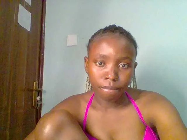 chocolate-brownie on BongaCams 