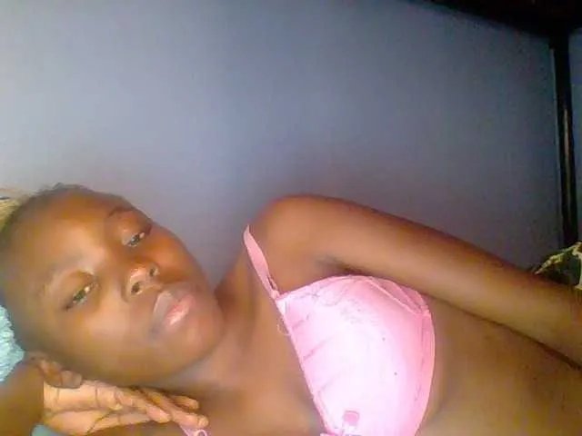 chocolate-brownie on BongaCams 