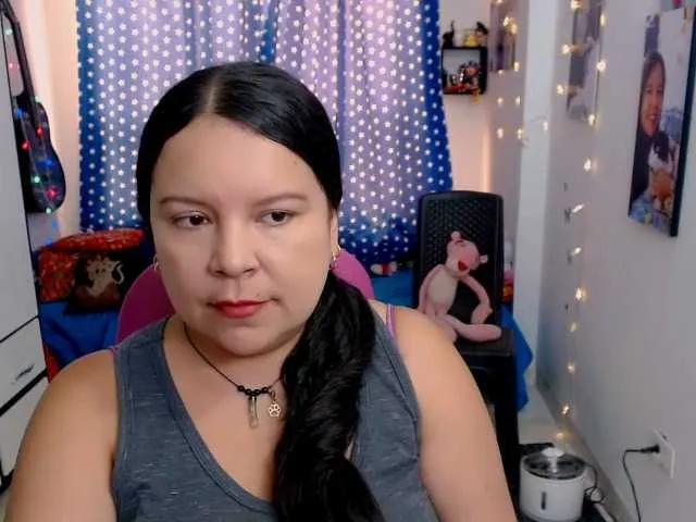 BongaCams clarie- is Freechat clarie- — Hugs, Nice words, kisses, Naughty words, Intelligent and cunning men