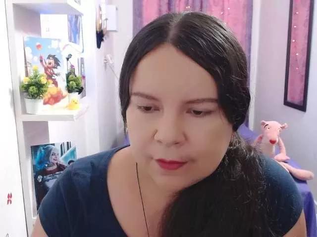 Freechat clarie- on BongaCams